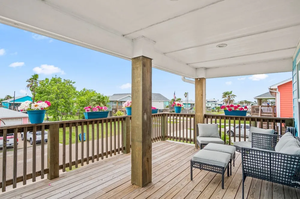 423 S 7th Street Port Aransas, TX 78373