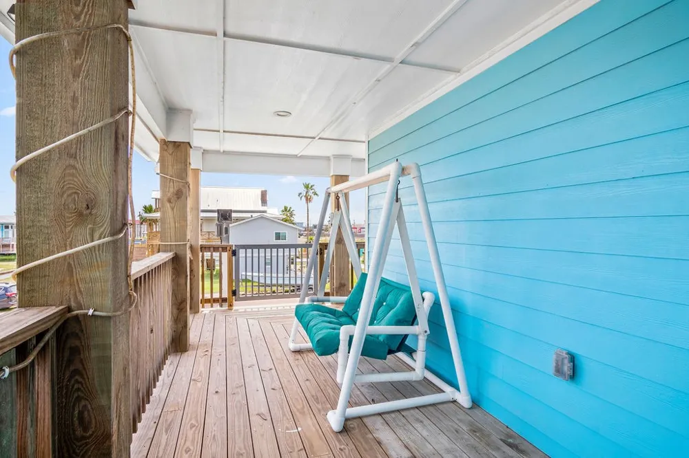 423 S 7th Street Port Aransas, TX 78373