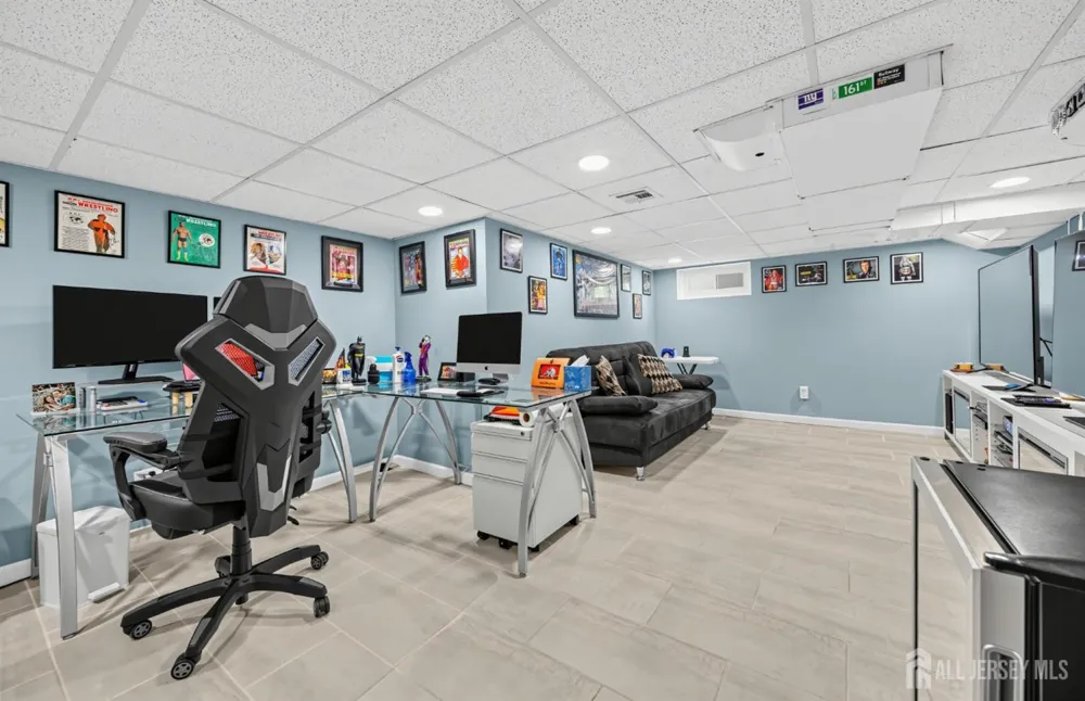 44 Livingston Avenue Avenel, NJ 07001