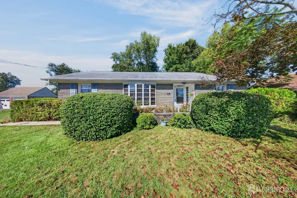 5 Lydecker Place Middlesex, NJ 08846