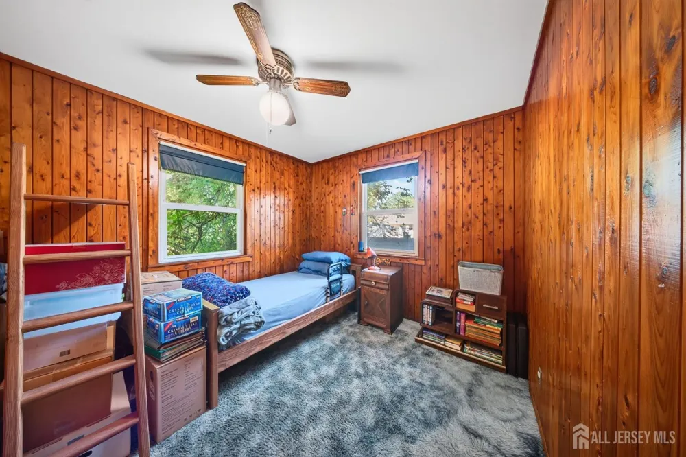 5 Lydecker Place Middlesex, NJ 08846