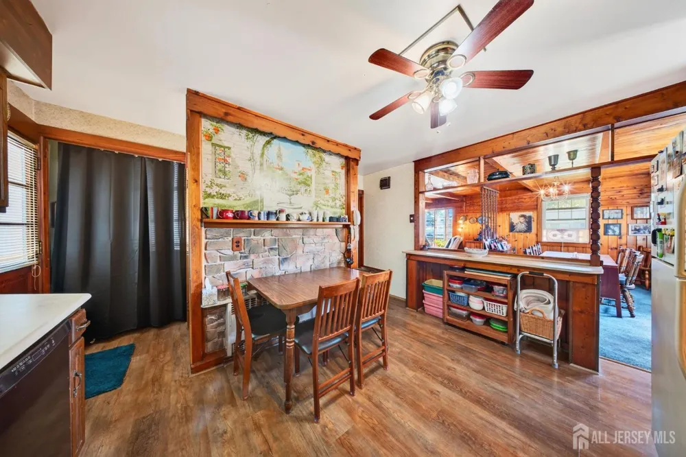 5 Lydecker Place Middlesex, NJ 08846