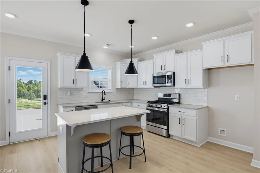 1403 Prospect Hill Street Kernersville, NC 27284