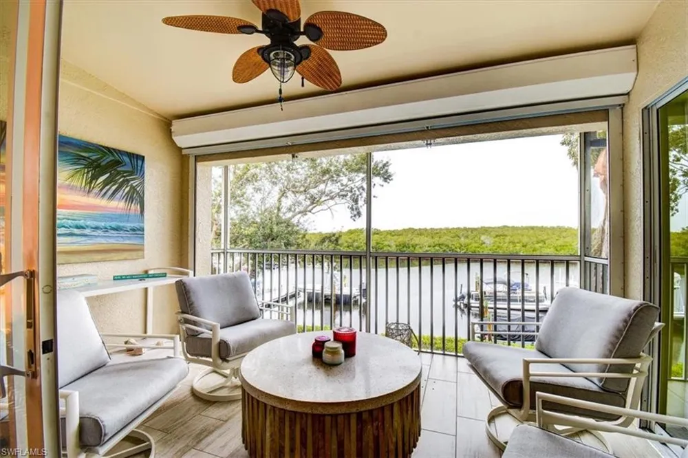 182 Newport Drive #1007 Naples, FL 34114