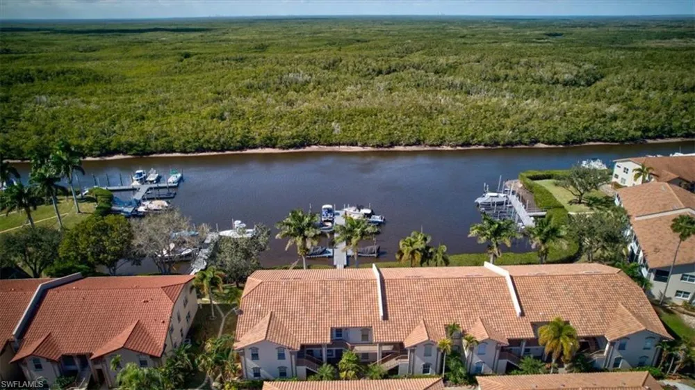 182 Newport Drive #1007 Naples, FL 34114