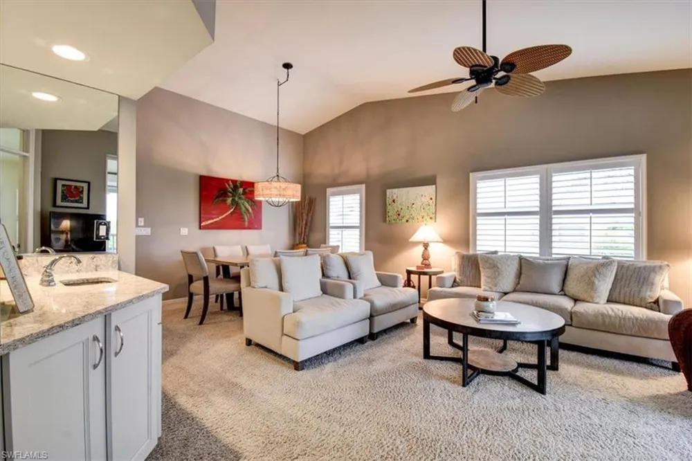 182 Newport Drive #1007 Naples, FL 34114