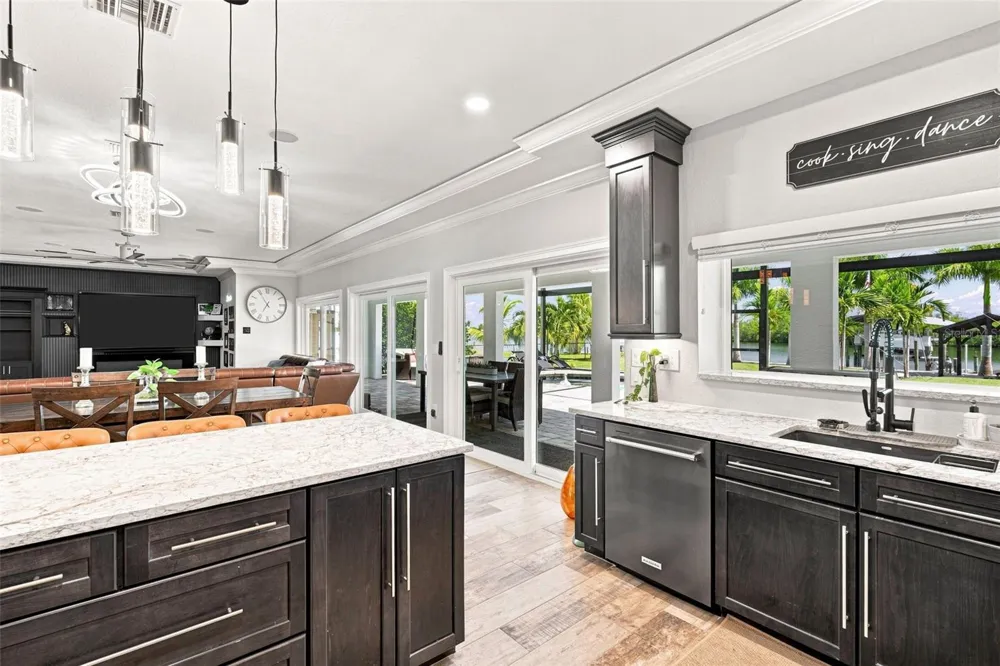 2424 HARBOUR DRIVE Punta Gorda, FL 33983