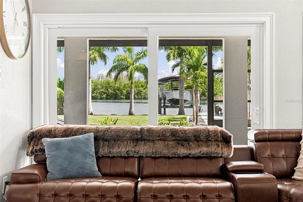 2424 HARBOUR DRIVE Punta Gorda, FL 33983