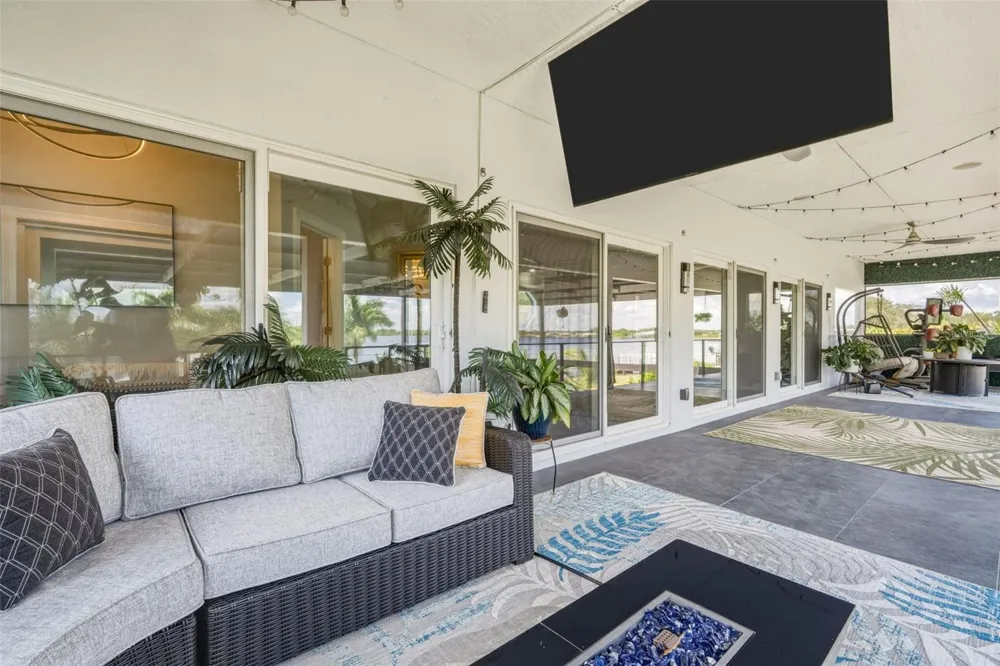 2424 HARBOUR DRIVE Punta Gorda, FL 33983