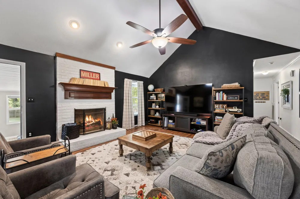 1508 Creekstone Dr Columbia, TN 38401