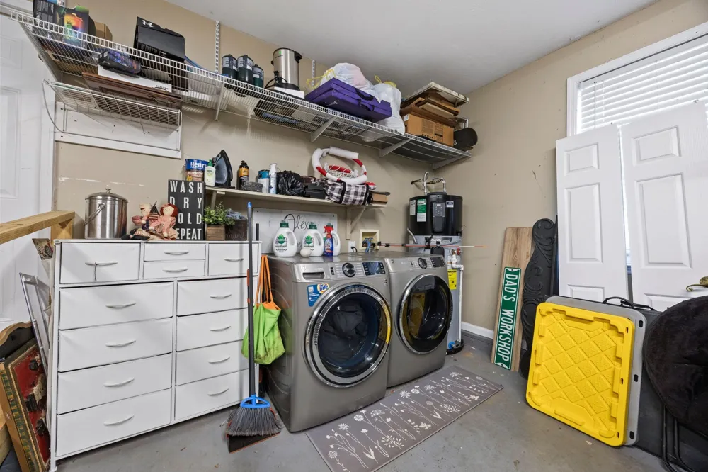 1508 Creekstone Dr Columbia, TN 38401