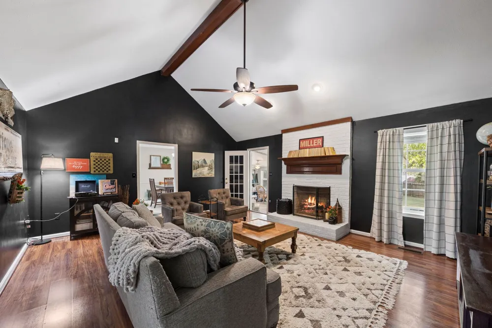 1508 Creekstone Dr Columbia, TN 38401