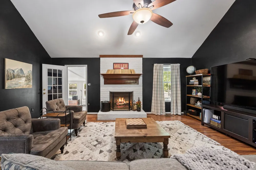 1508 Creekstone Dr Columbia, TN 38401