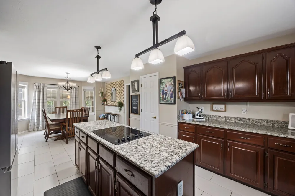1508 Creekstone Dr Columbia, TN 38401