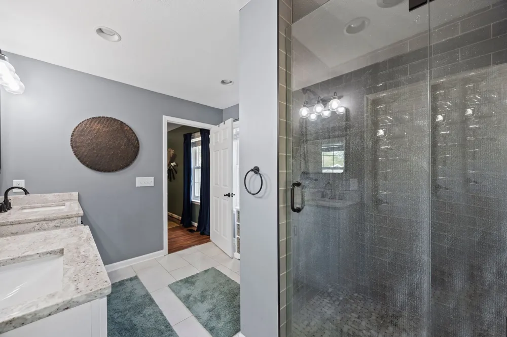 1508 Creekstone Dr Columbia, TN 38401