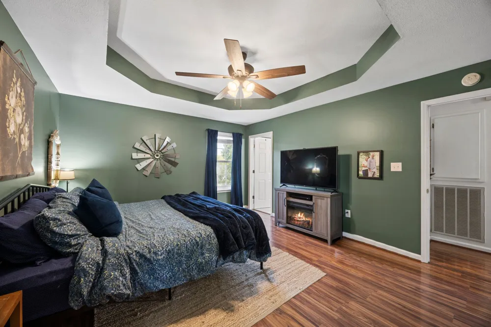 1508 Creekstone Dr Columbia, TN 38401