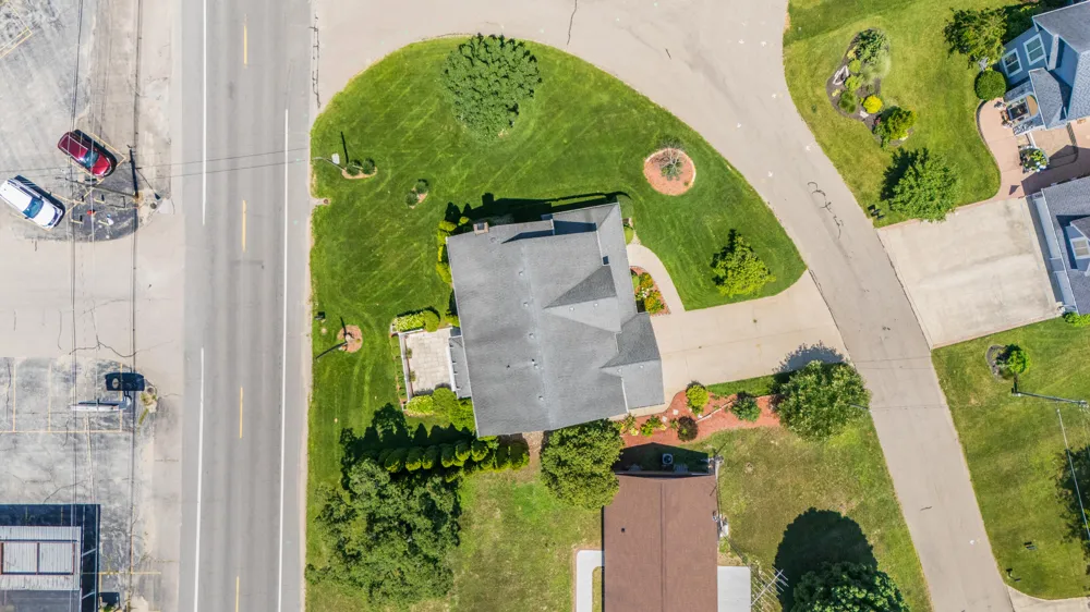 5036 Shoreview Drive Coloma Charter Township, MI 49038
