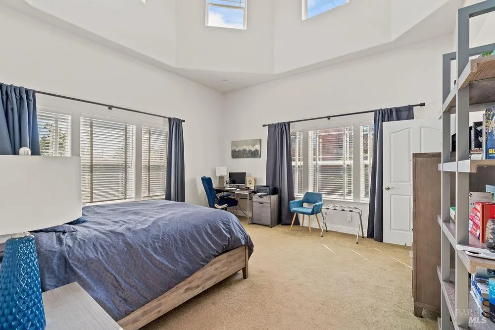 1041 Mcclelland Drive Windsor, CA 95492