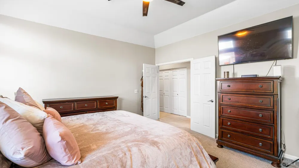 2351 Desert Palm Court Santa Rosa, CA 95403