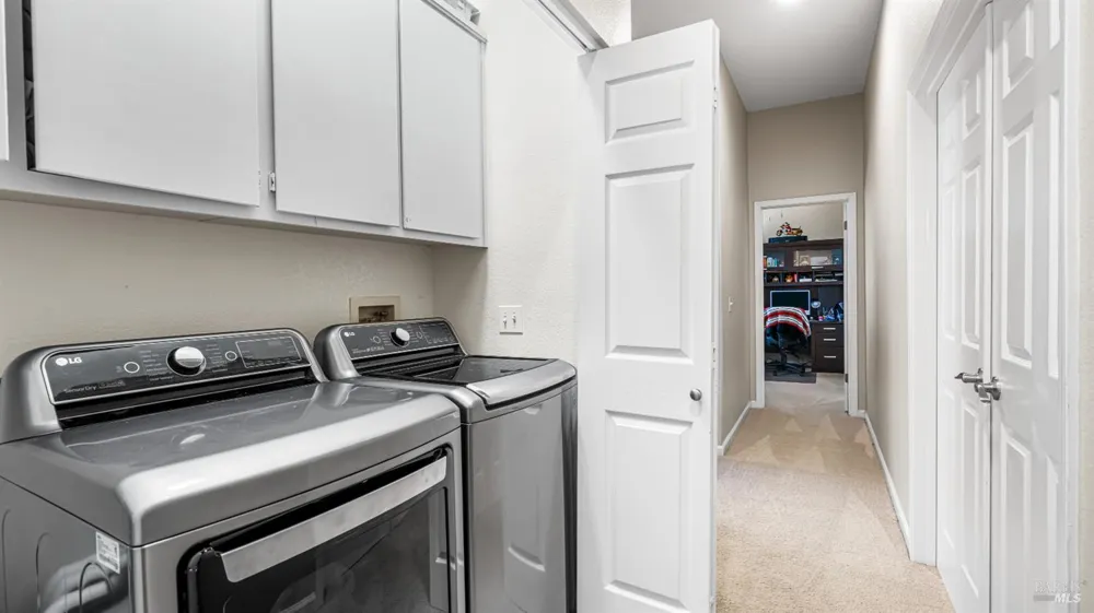 2351 Desert Palm Court Santa Rosa, CA 95403