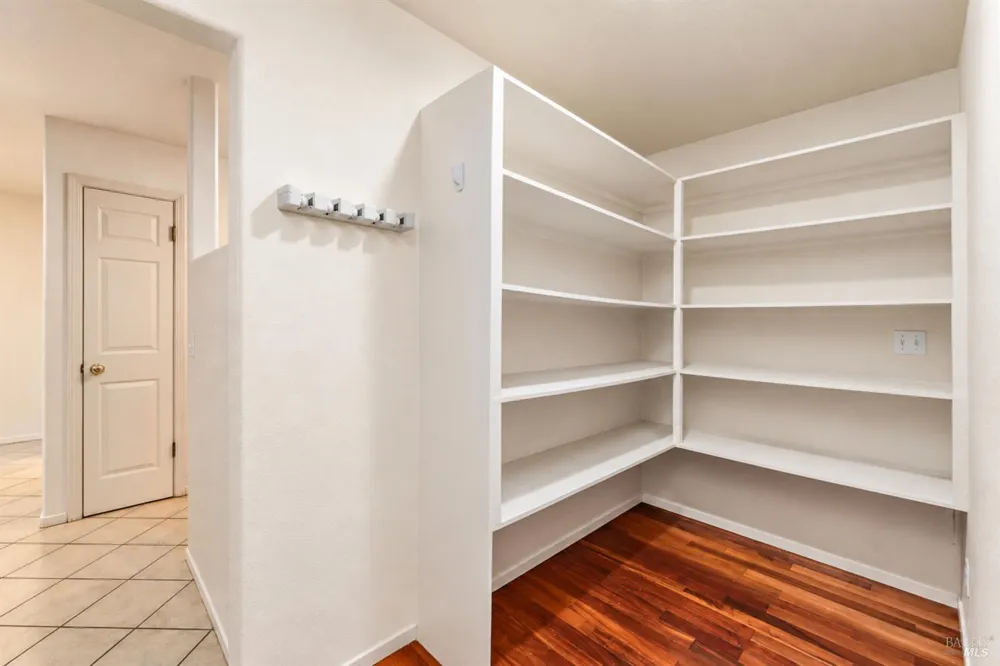 370 Laurel Street Willits, CA 95490