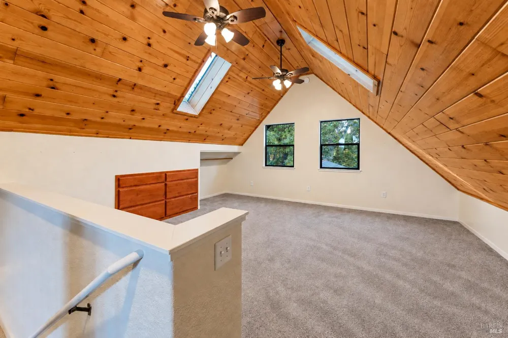 370 Laurel Street Willits, CA 95490