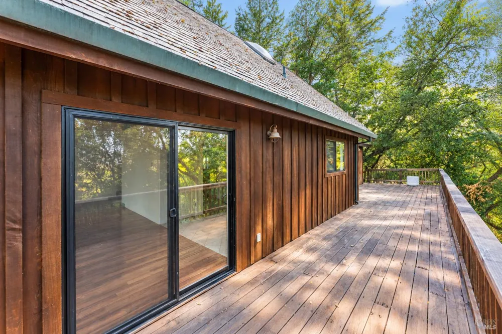 370 Laurel Street Willits, CA 95490