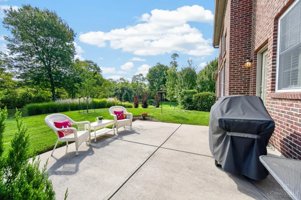 818 Forest Acres Drive Anderson, OH 45255