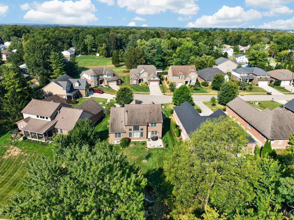 818 Forest Acres Drive Anderson, OH 45255