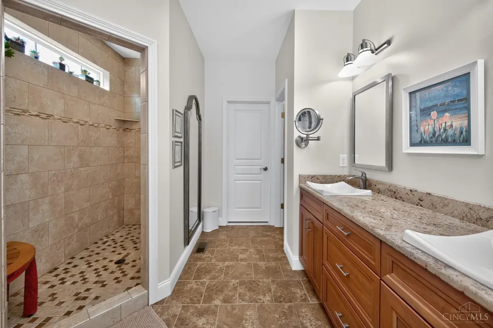 818 Forest Acres Drive Anderson, OH 45255