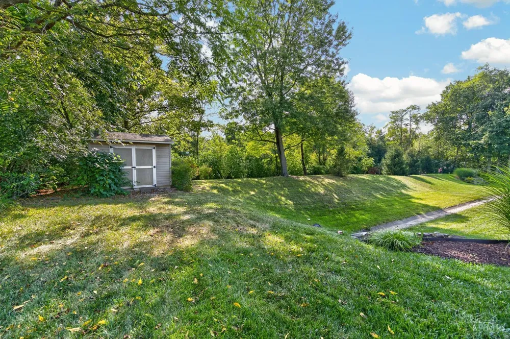 818 Forest Acres Drive Anderson, OH 45255