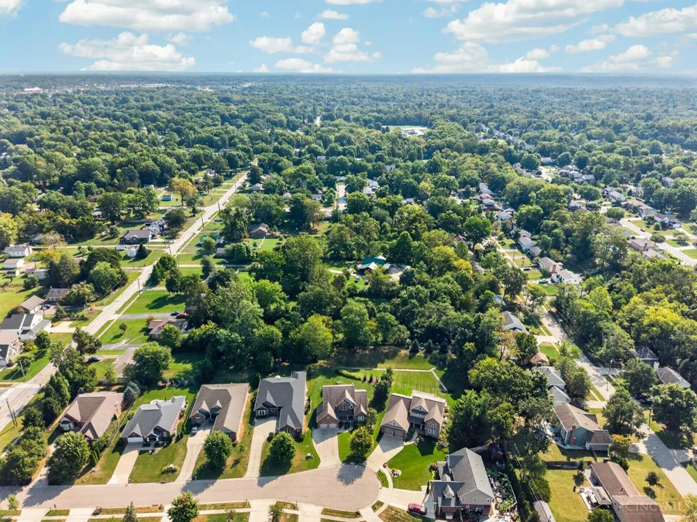 818 Forest Acres Drive Anderson, OH 45255