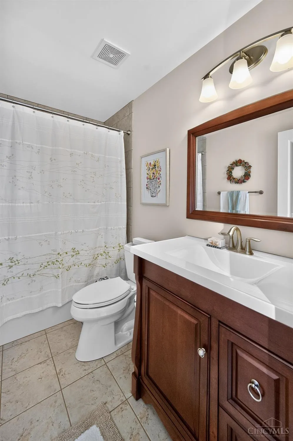 818 Forest Acres Drive Anderson, OH 45255