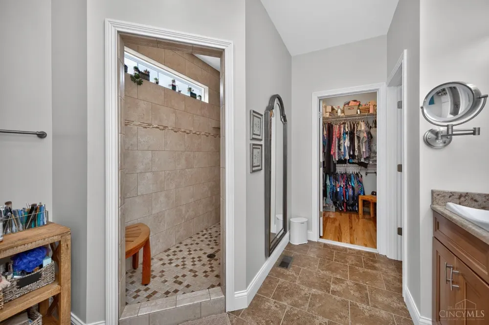 818 Forest Acres Drive Anderson, OH 45255