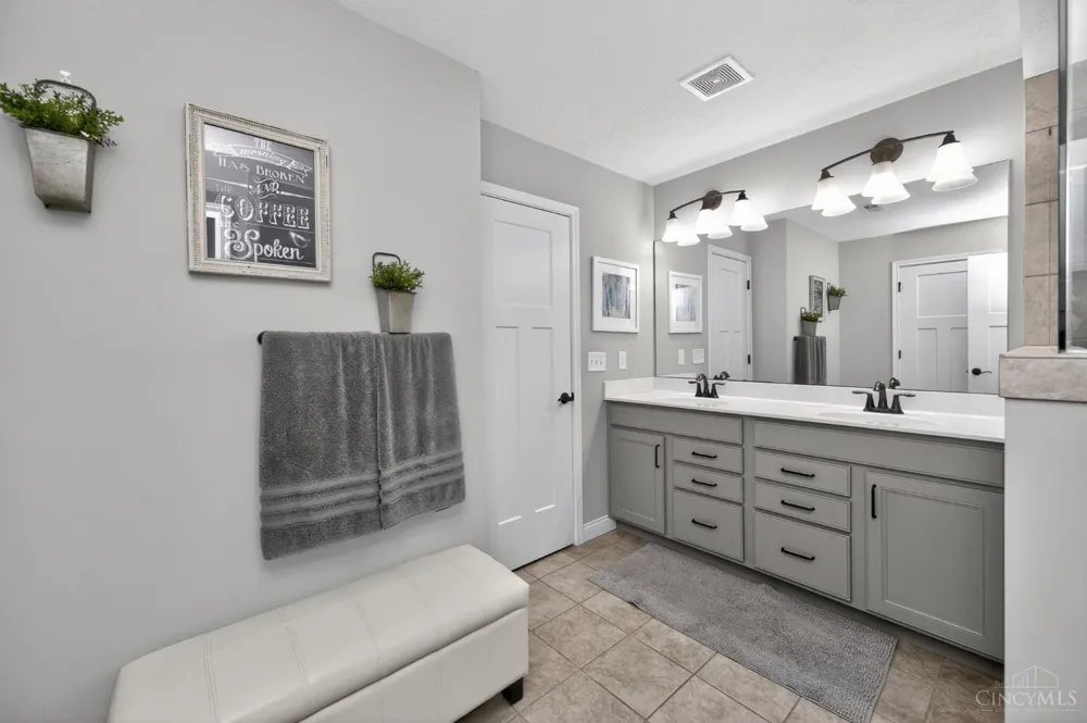 8101 Taffy Drive West Chester, OH 45069