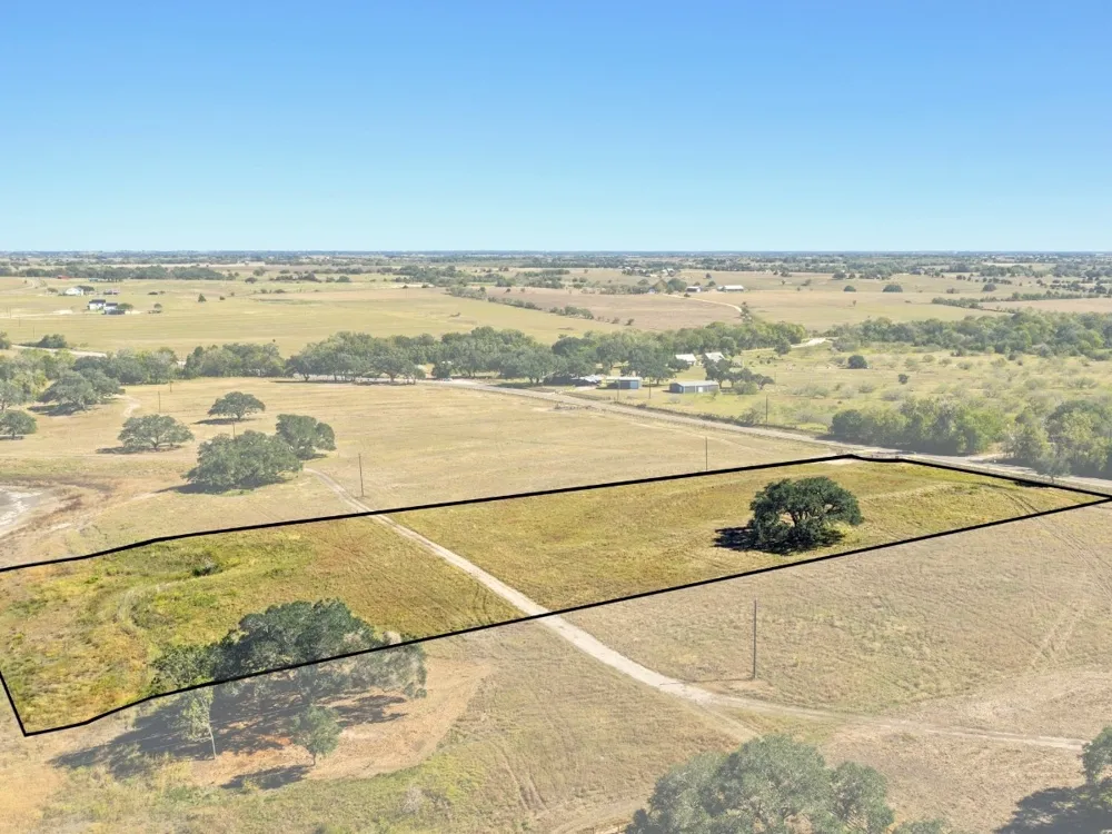 3061 FM 956 Schulenburg, TX 78956