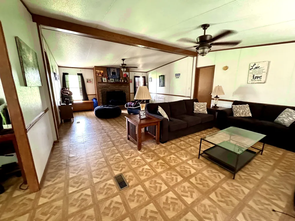 2303 Webberwood Drive Webberville, TX 78621