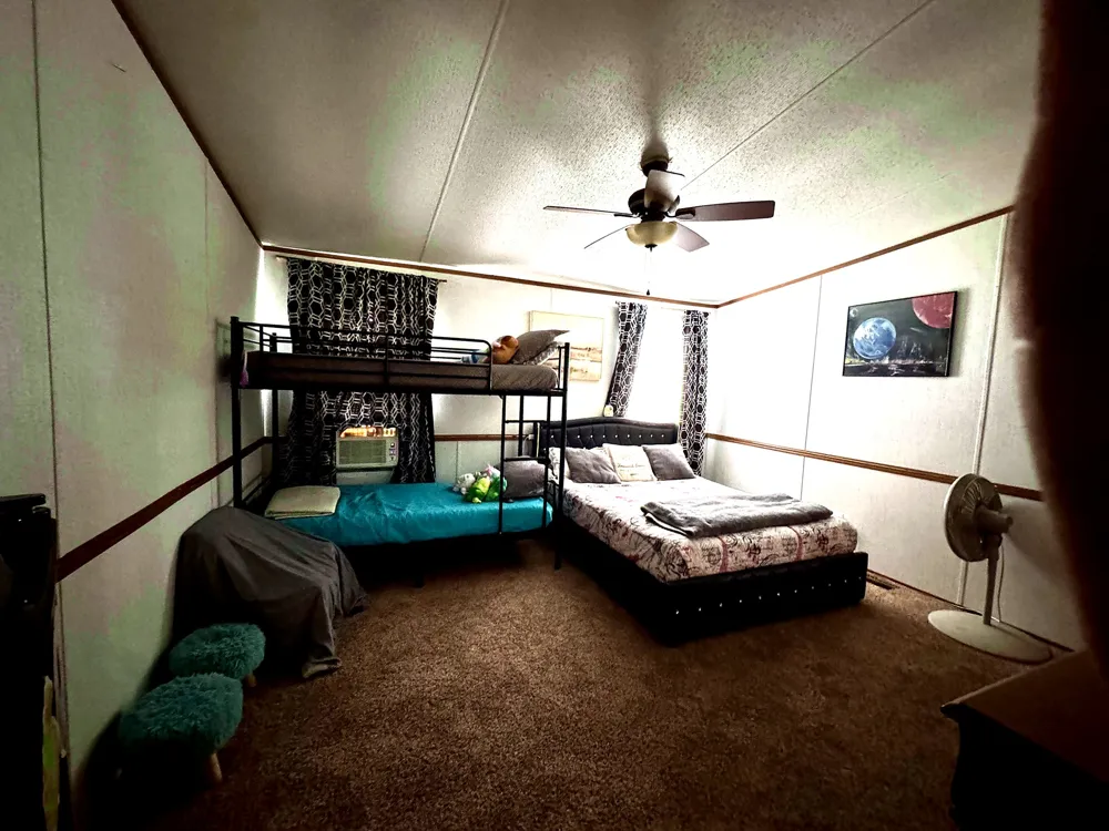 2303 Webberwood Drive Webberville, TX 78621