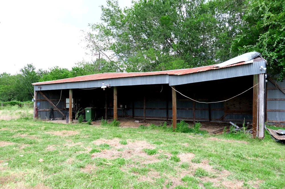 2303 Webberwood Drive Webberville, TX 78621