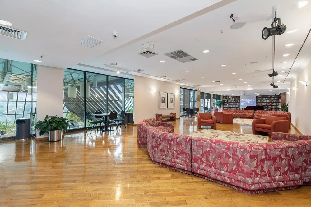 7002 BLVD EAST Guttenberg, NJ 07093