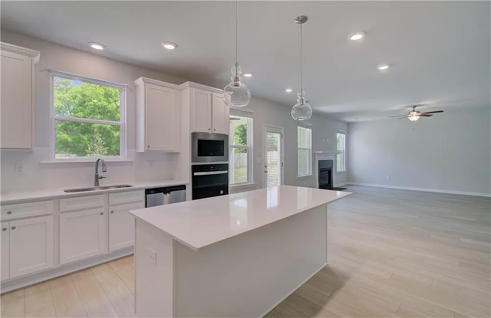 708 Radiant Hollow Lane McDonough, GA 30253
