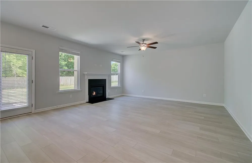 708 Radiant Hollow Lane McDonough, GA 30253