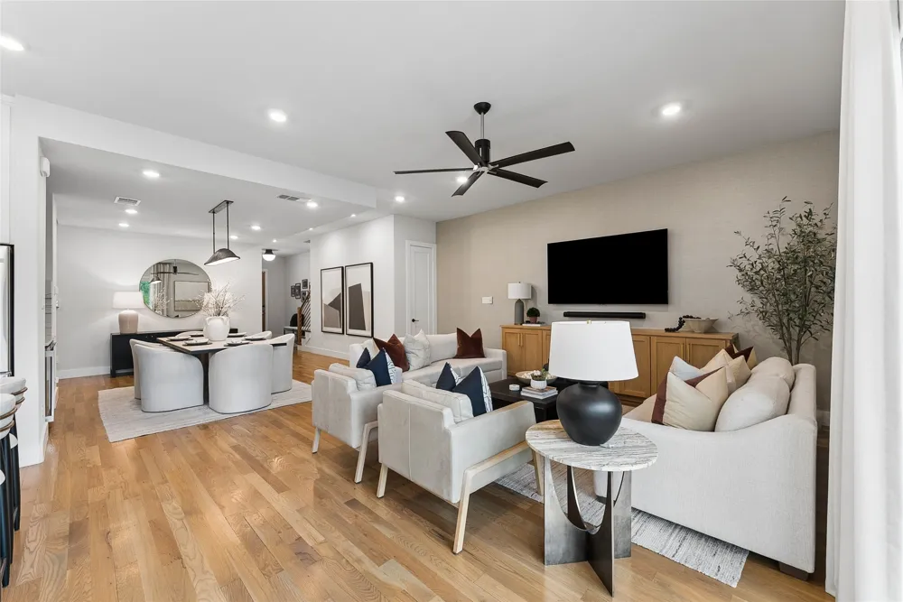 3922 Redding Row Dallas, TX 75220