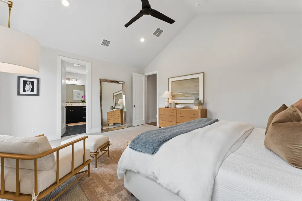 3922 Redding Row Dallas, TX 75220