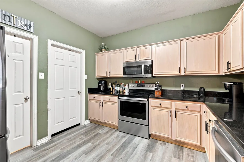 1395 Portsmouth Drive Providence Village, TX 76227