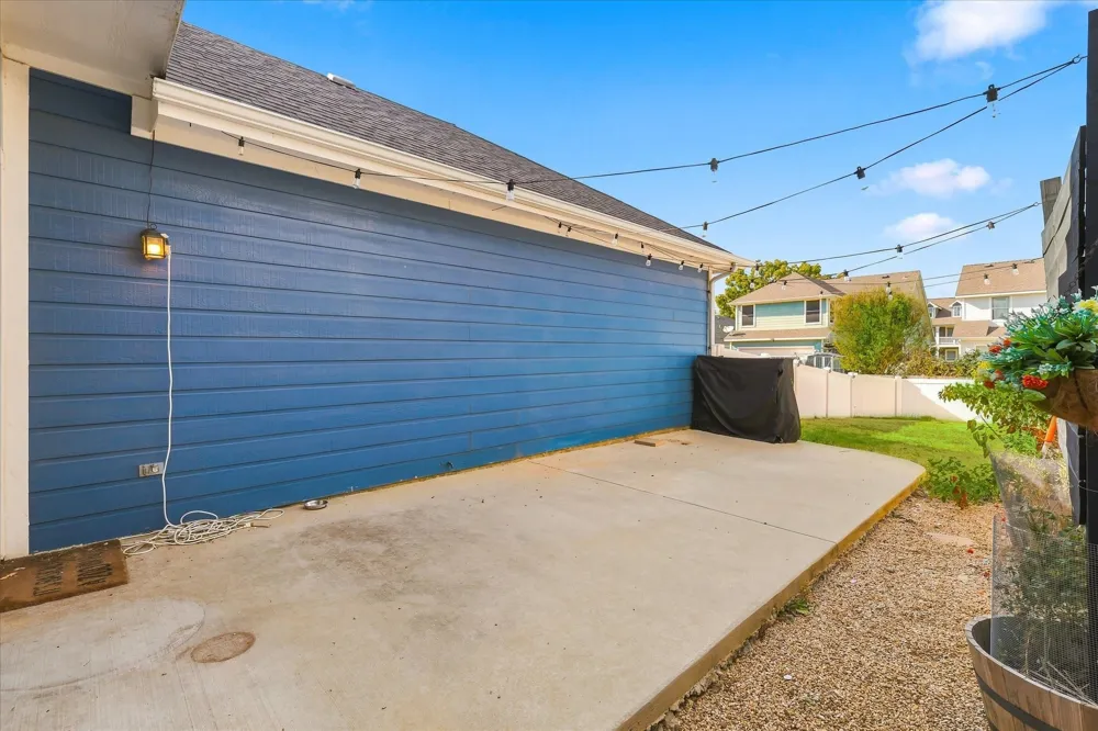 1395 Portsmouth Drive Providence Village, TX 76227