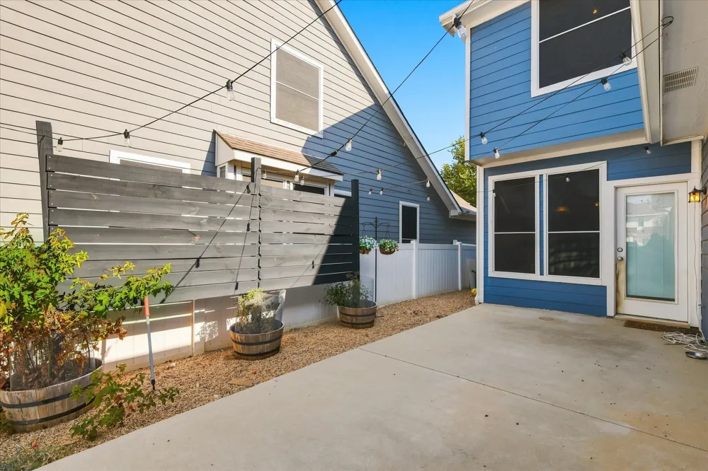 1395 Portsmouth Drive Providence Village, TX 76227