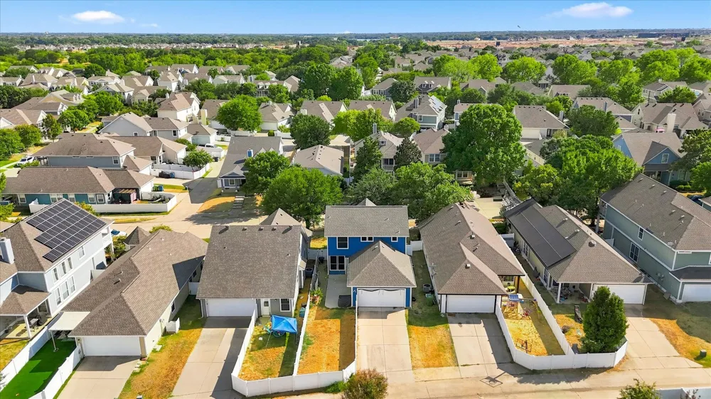 1395 Portsmouth Drive Providence Village, TX 76227