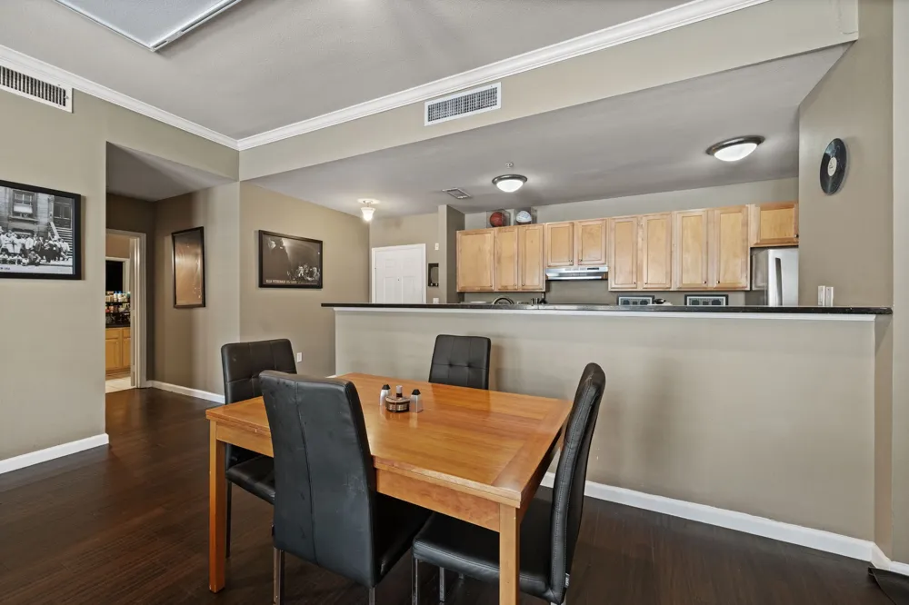 2305 Worthington Street #108 Dallas, TX 75204
