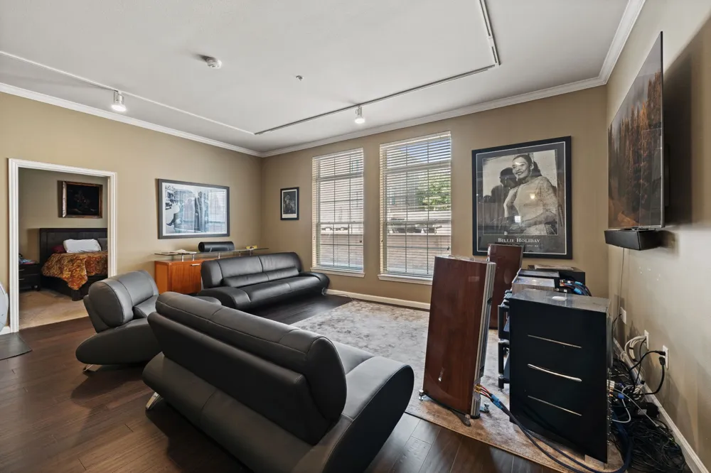 2305 Worthington Street #108 Dallas, TX 75204